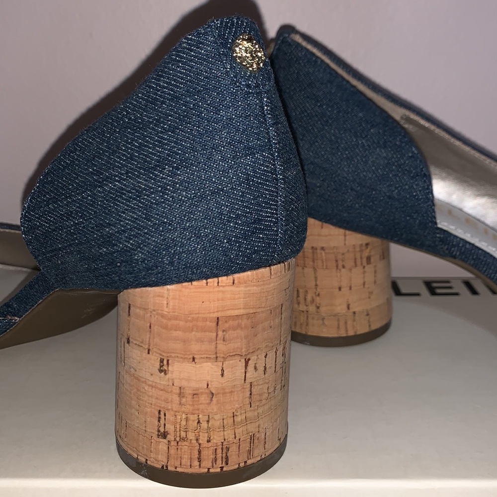 Anne Klein Women’s size 10 heels - Picture 3 of 3